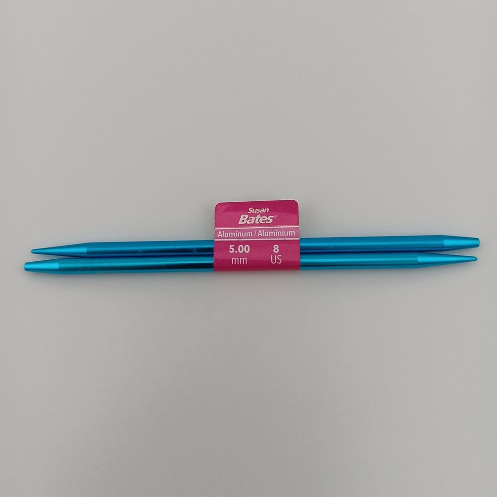 Susan Bates - Aluminum Circular Knitting Needles - Size 8 / 5.0mm - Blue